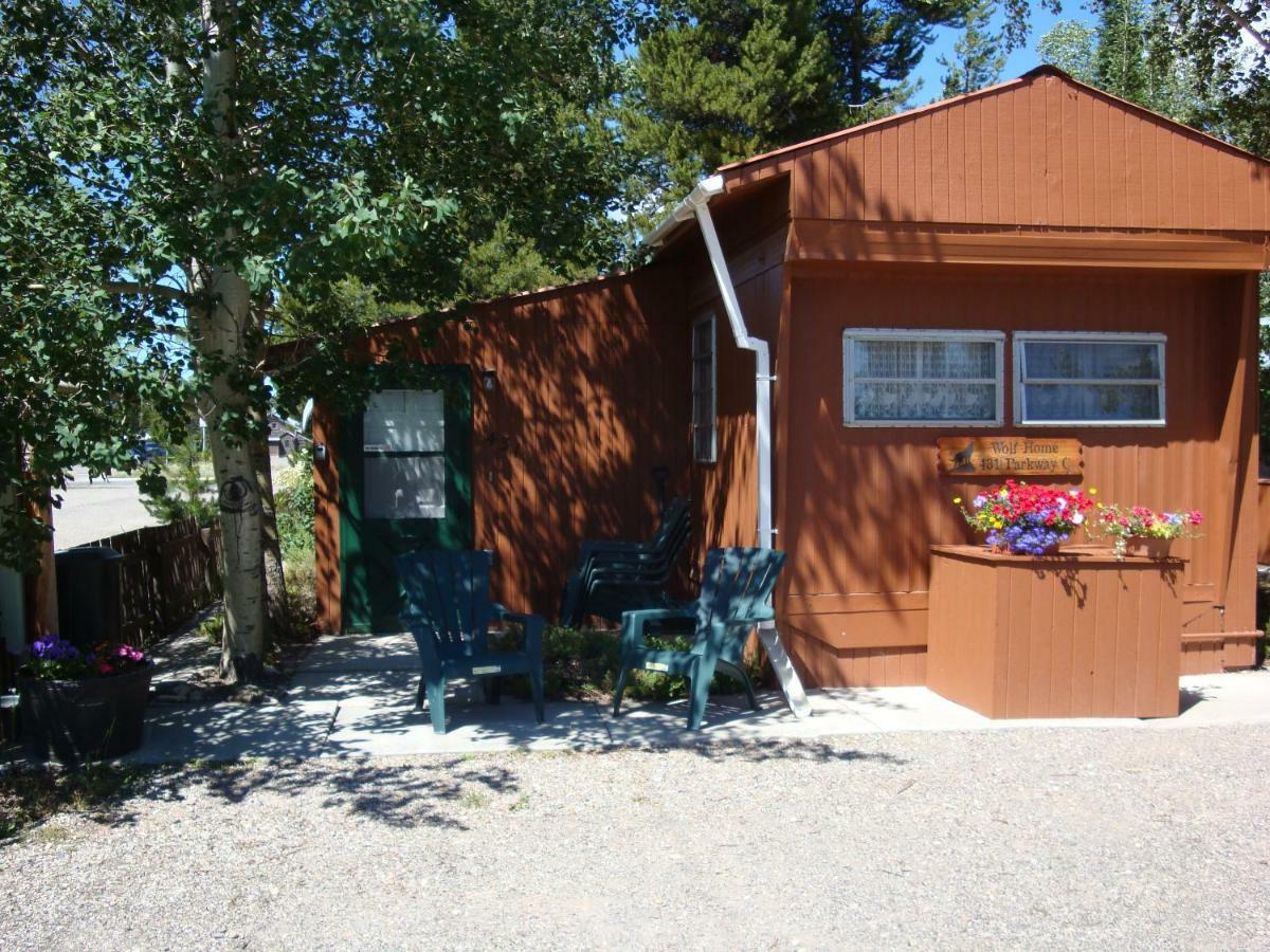 Yellowstone Wildlife Cabins West Yellowstone Buitenkant foto